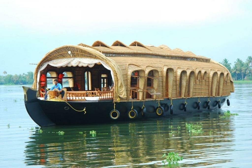 2-BR houseboat for 6 guests , Alappuzha , Houseboat